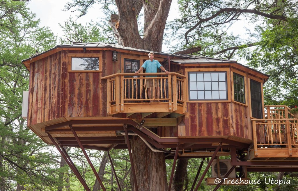 Treehouse Utopia