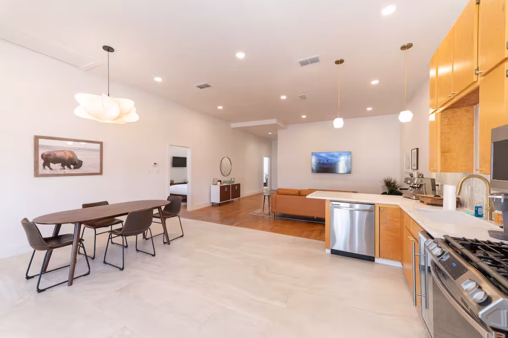 Continental Loft Uvalde