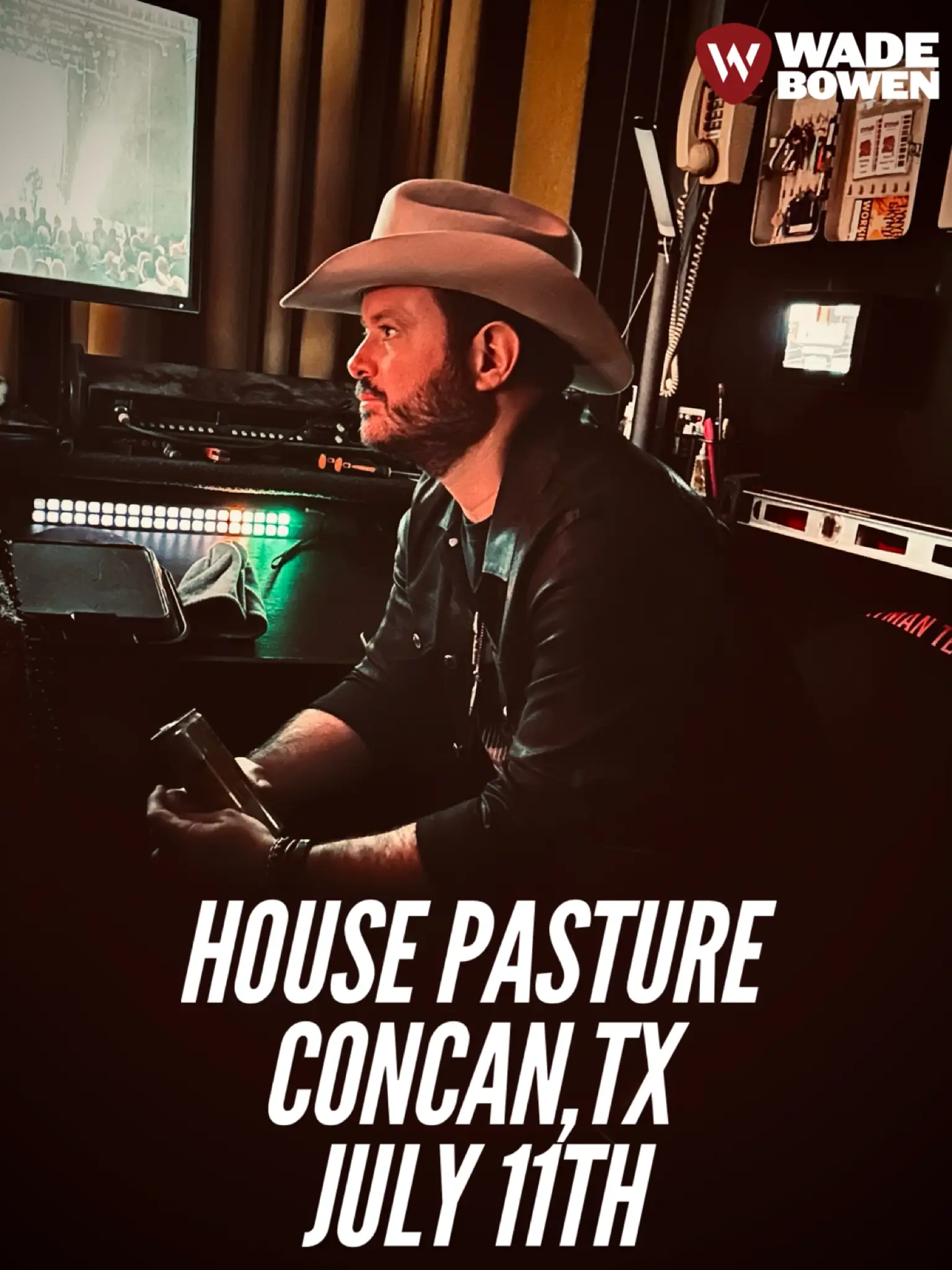 Wade Bowen at Hoiuse Pasture